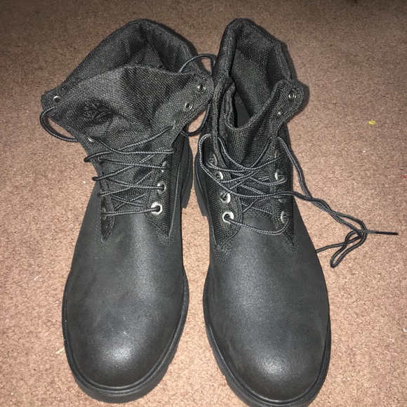 all black tims mens